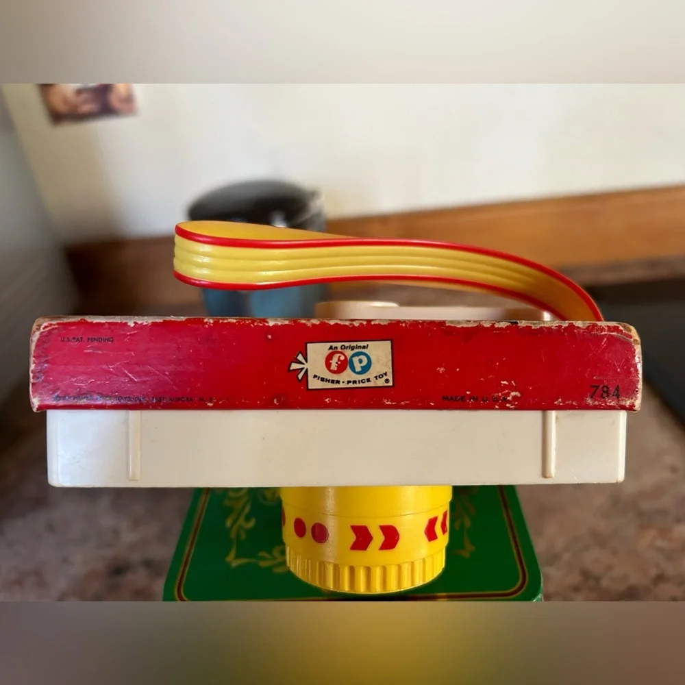 Fisher-Price #784 Classic Toy Story Camera 8 picture frames. 1960’s Fully works
